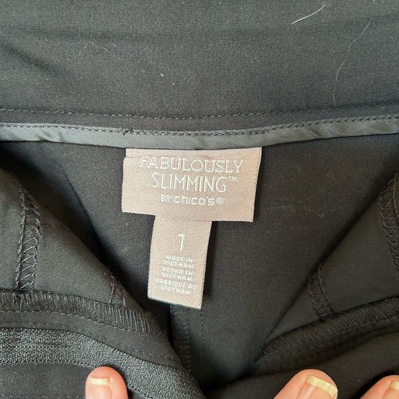 Chico’s “Fabulously Slimming” Black Cropped
Pants- Size 1 (8) - Picture 4 of 7